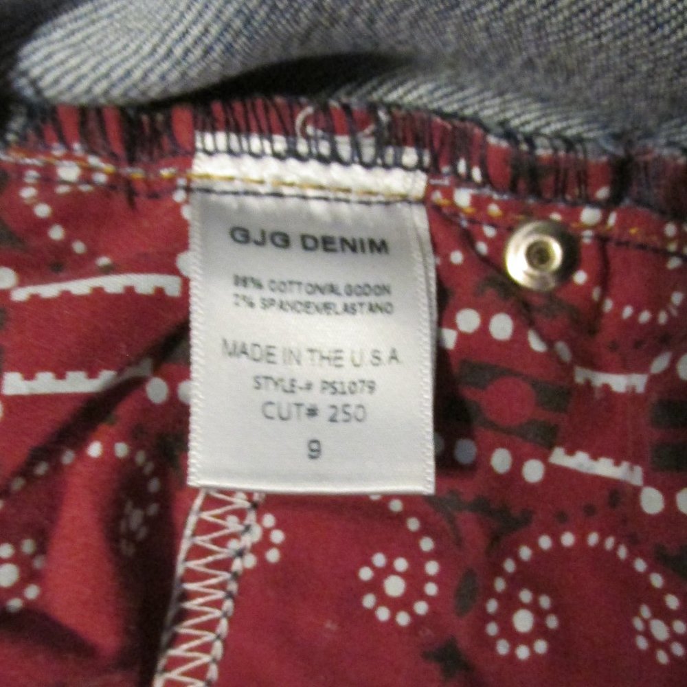 Distressed Patchwork Jeans - Picture 4 of 4